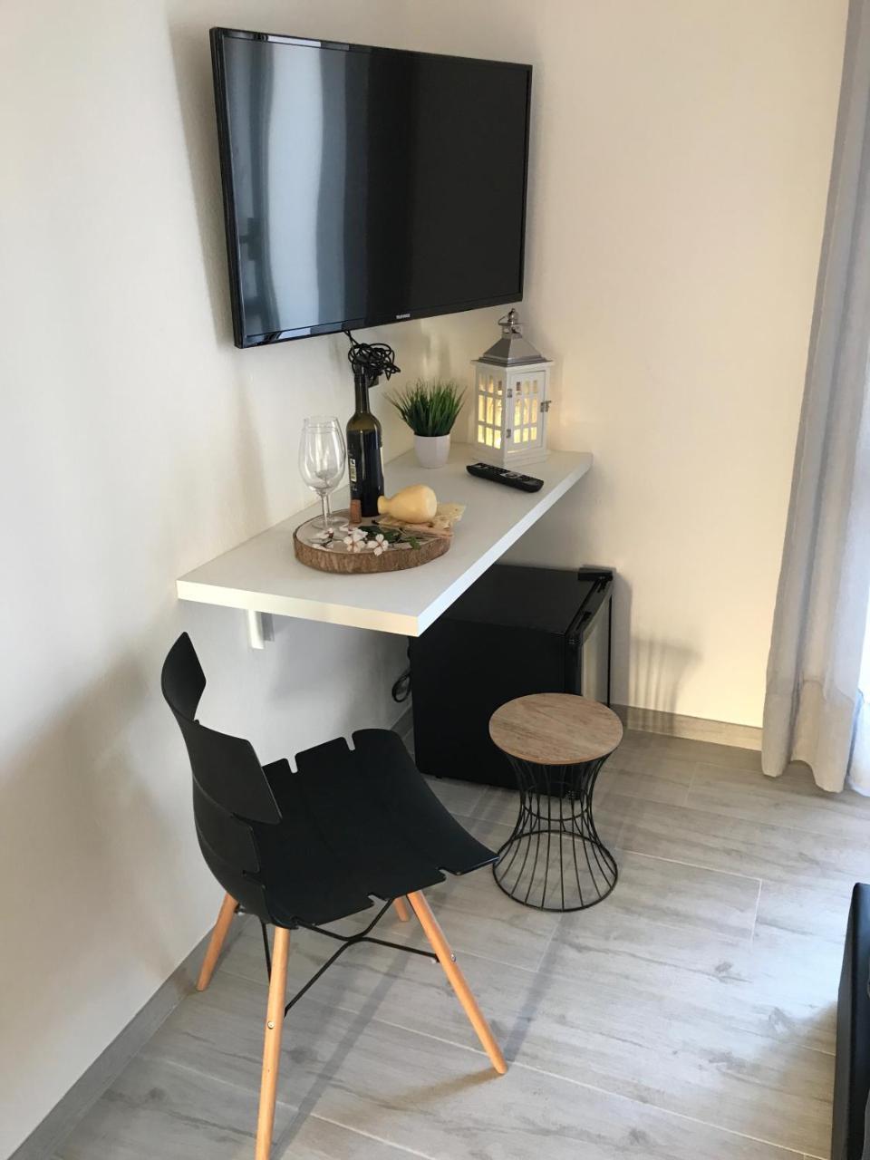Royal Suite Tissi Extérieur photo